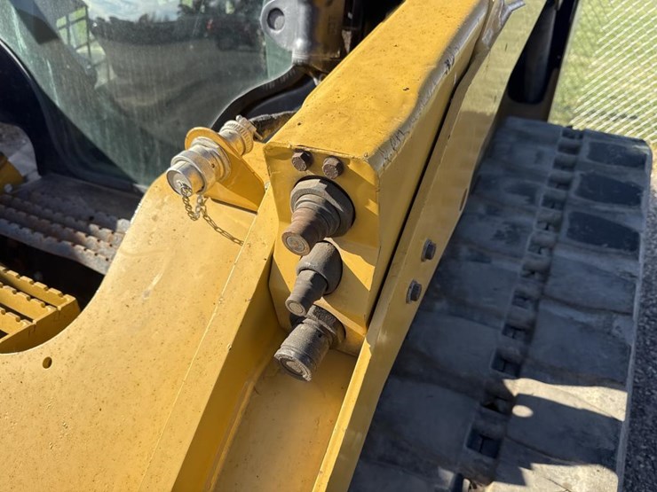 2017-caterpillar-289d-image-14