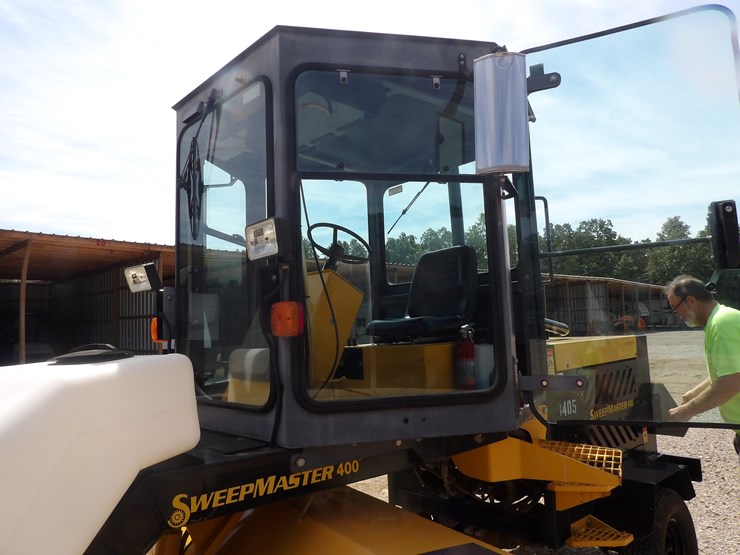 #27063-•-2016-laymor-sm-400-sweeper-/-broom-image-30