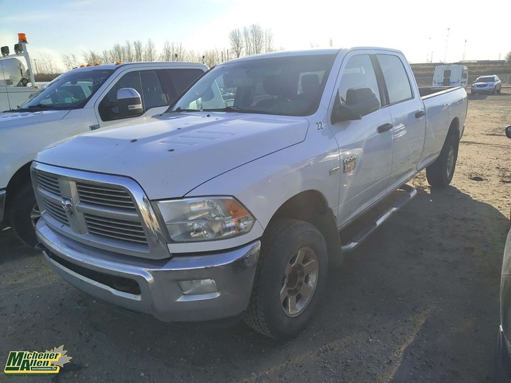 2011-dodge-2500-image-1
