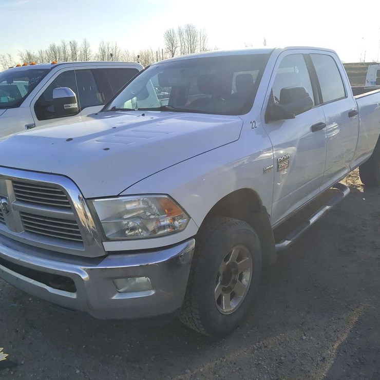 2011 DODGE 2500