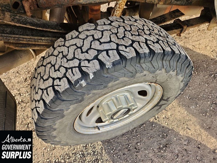 2017-ford-f350-image-32