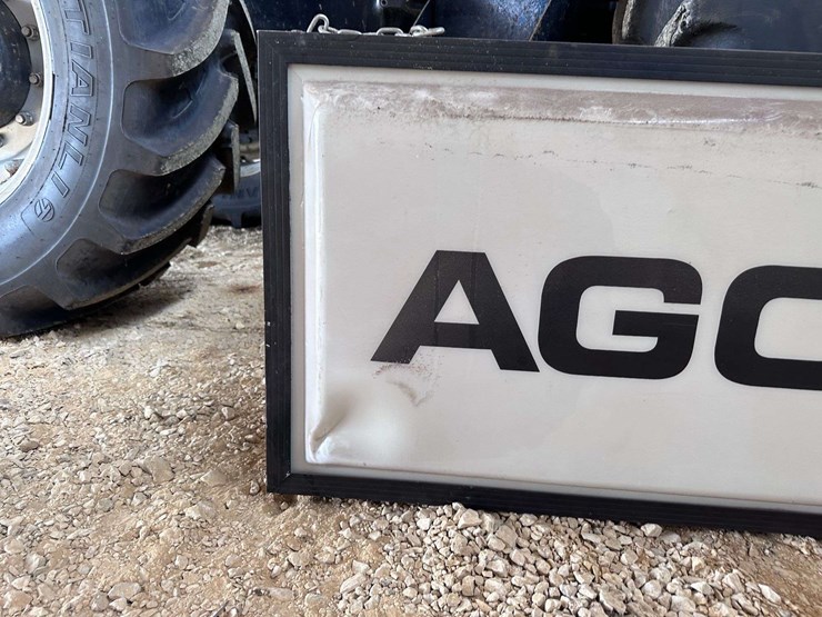 agcostar-lighted-double-sided-bubble-sign-image-8