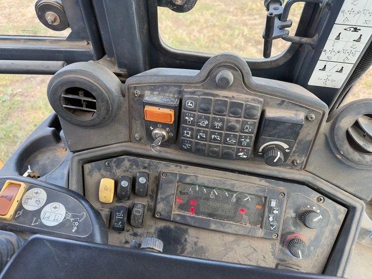 deere-310sj-image-29