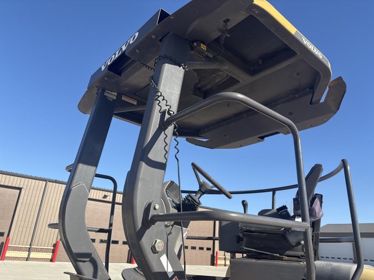 #1341-•-2013-volvo-dd110-roller-image-39