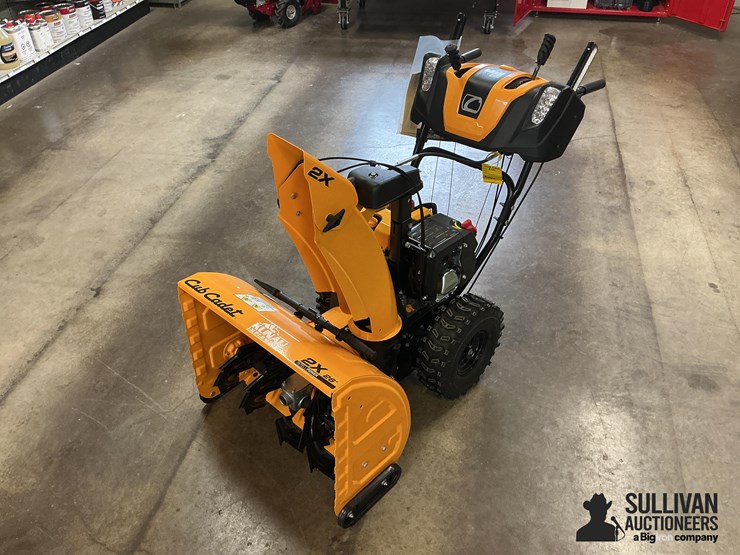 cub-cadet-2x26ip-26”-walk-behind-snow-blower-image-1