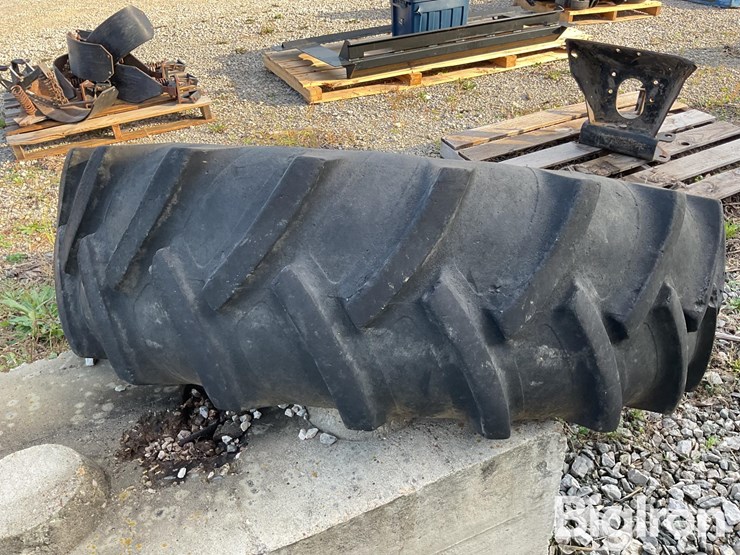 armstrong-tractor-tire-image-7