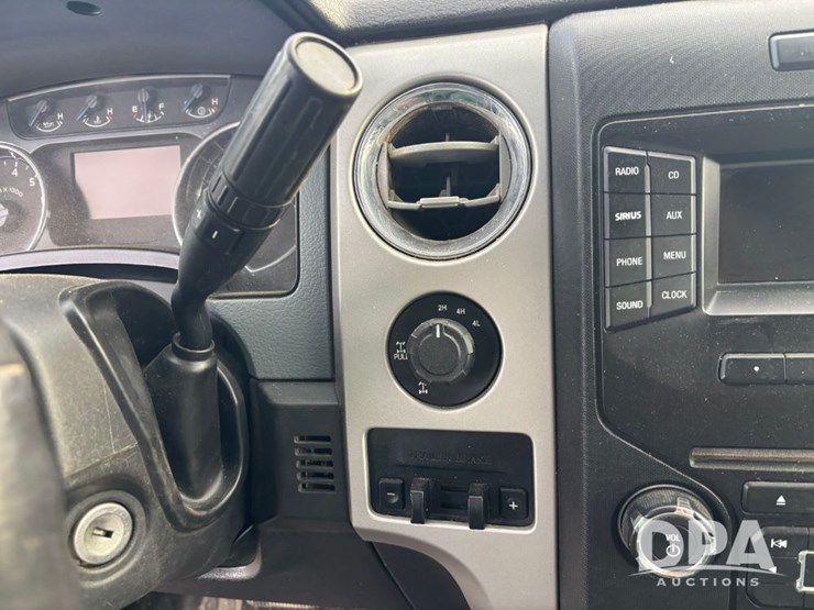 2014-ford-f150-xlt-image-71