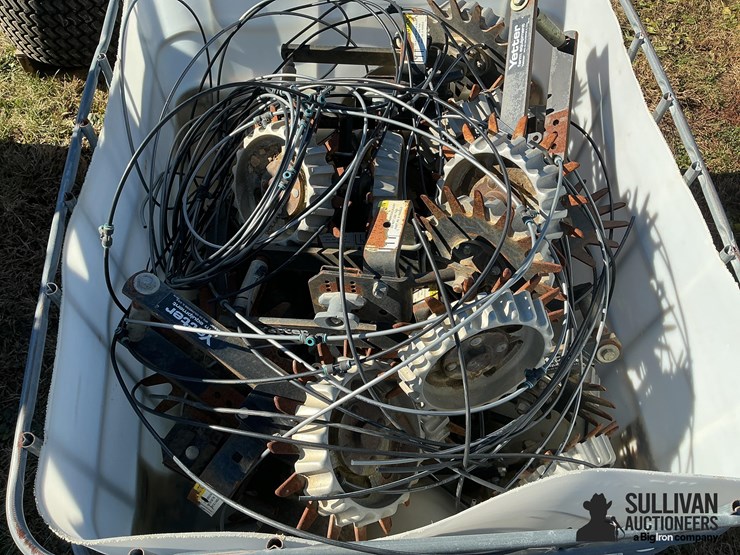 yetter-row-cleaners-w/clean-sweep-cylinders-image-9