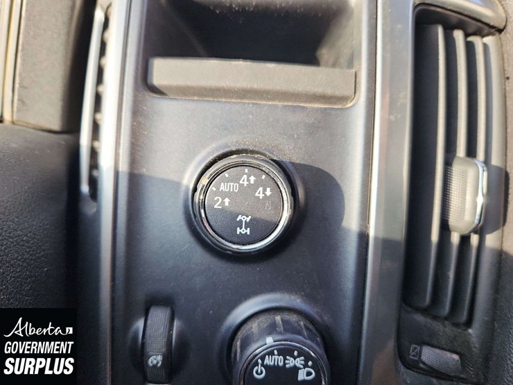 2015-chevrolet-silverado-1500-image-20