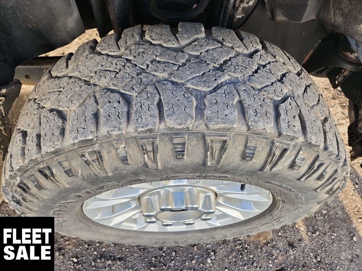 2021-ford-f250-image-31