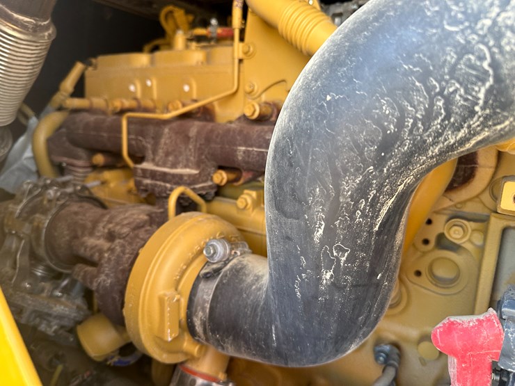 2016-caterpillar-926m-image-78