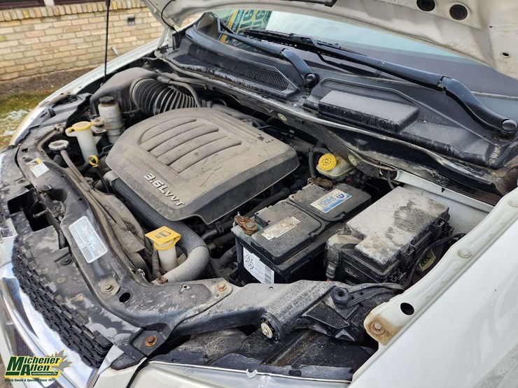 2013-dodge-grand-caravan-se-image-17