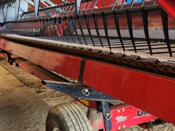 2014-case-ih-3162-image-7