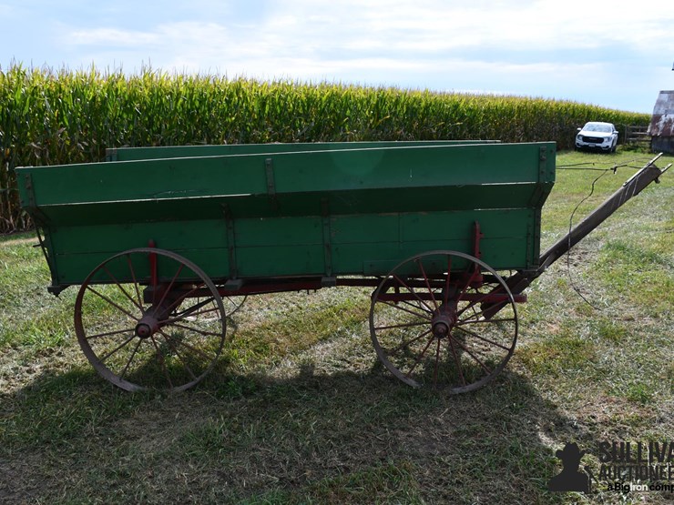 10'-wooden-wagon-image-4