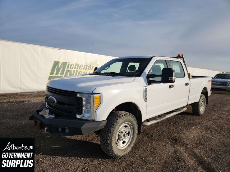 2017-ford-f350-image-1