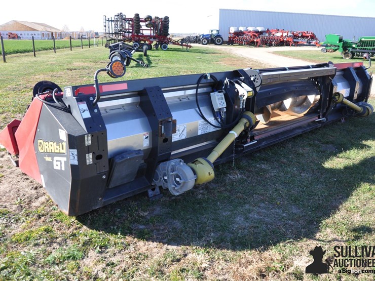 2016-drago-gt-8-30-8r30-corn-head-image-7