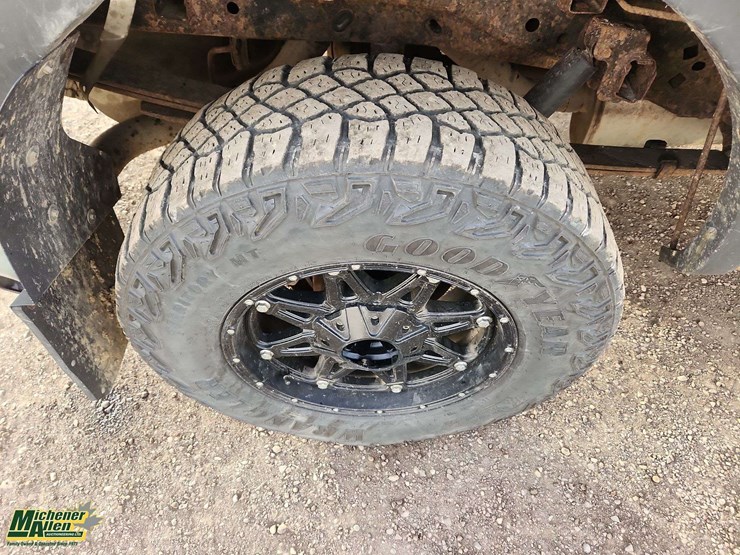 2012-ford-f150-image-32