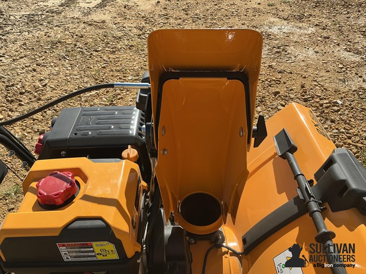 cub-cadet-2x30ip-30”-walk-behind-snow-blower-image-11