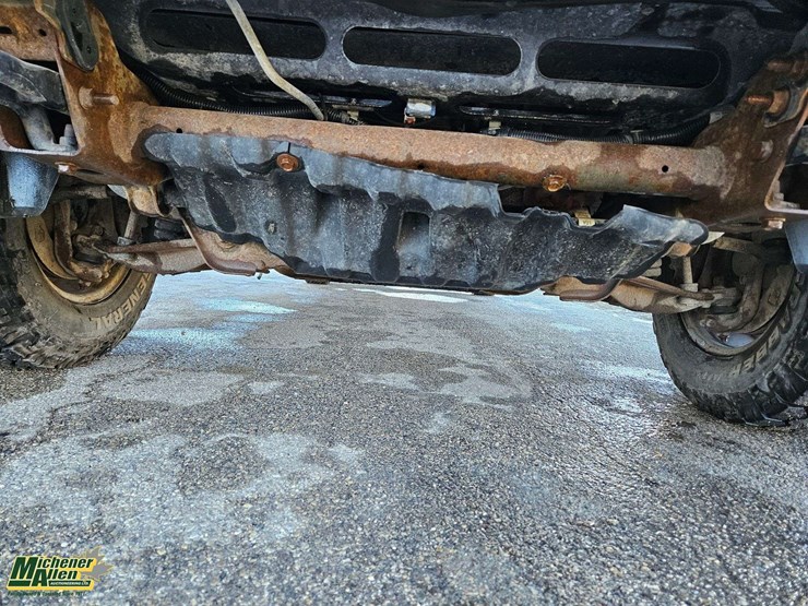 2012-chevrolet-silverado-2500hd-image-21