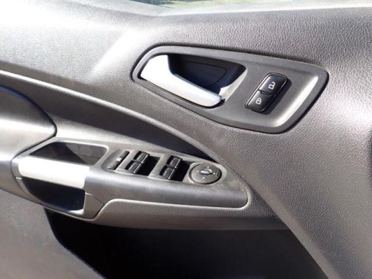 2014-ford-transit-connect-image-18