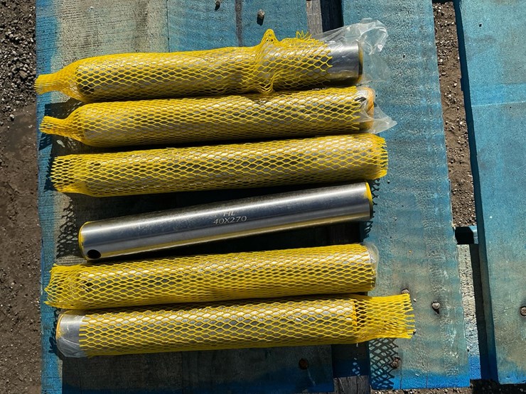 #5076-•-unused-2025-landhero-40mm-x-270mm-universal-bucket-pin-image-1