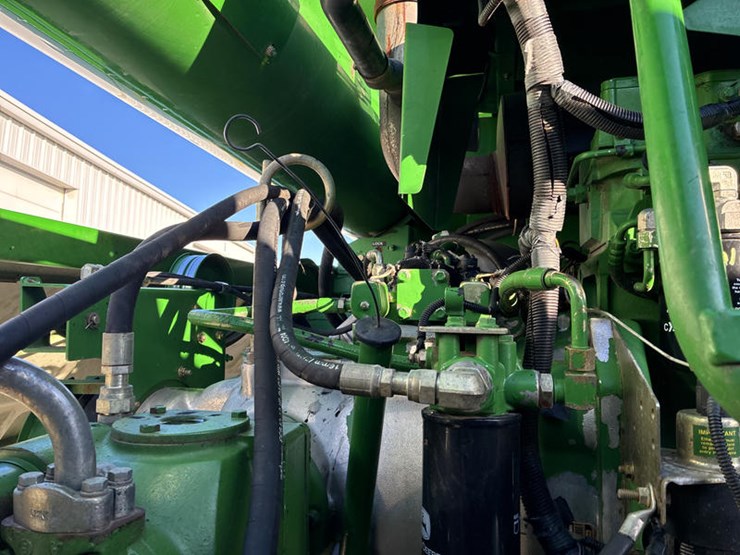 2004-john-deere-9660-sts-image-80