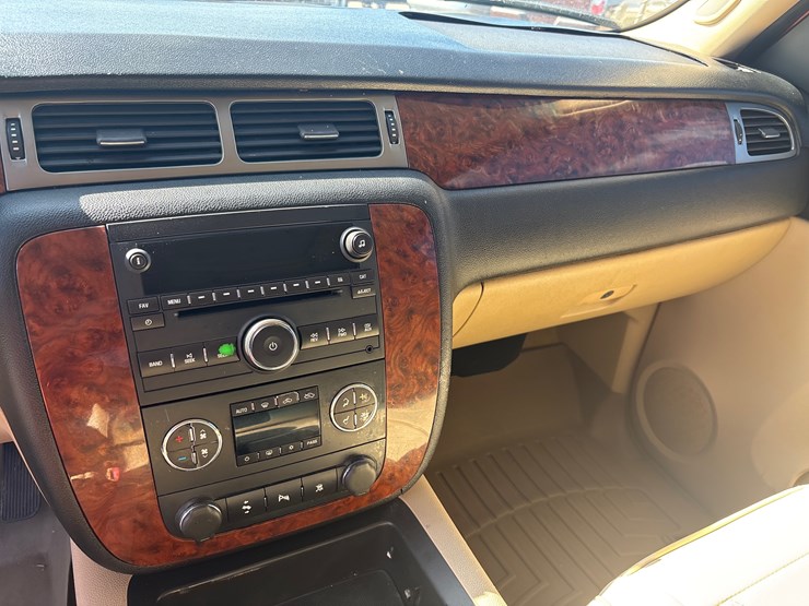 #24328-•-2007-chevrolet-avalanche-image-9