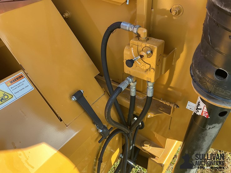 2023-haybuster-2574-image-9