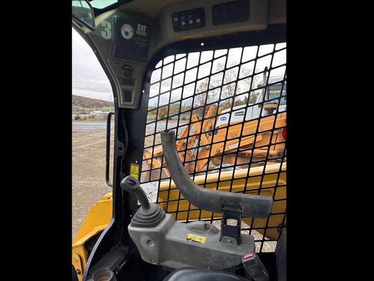 caterpillar-259d-image-9