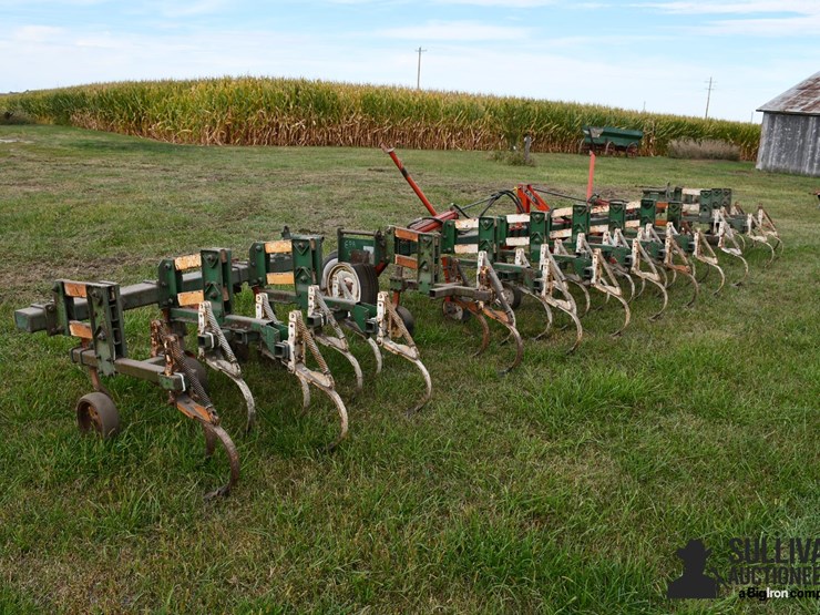 12r30-cultivator-image-7