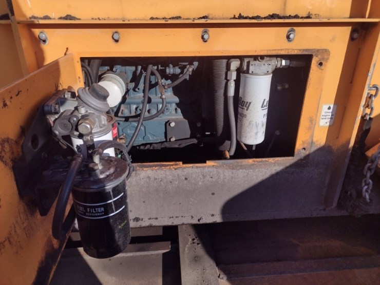 leeboy-8515d-asphalt-paver-(qea-4018)-image-25