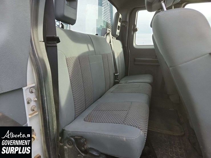 2011-ford-f250-image-18