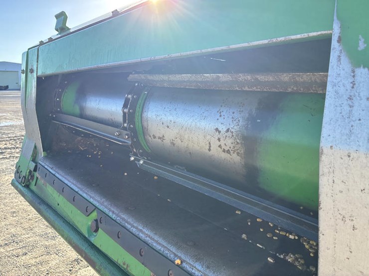 2004-john-deere-9660-sts-image-22