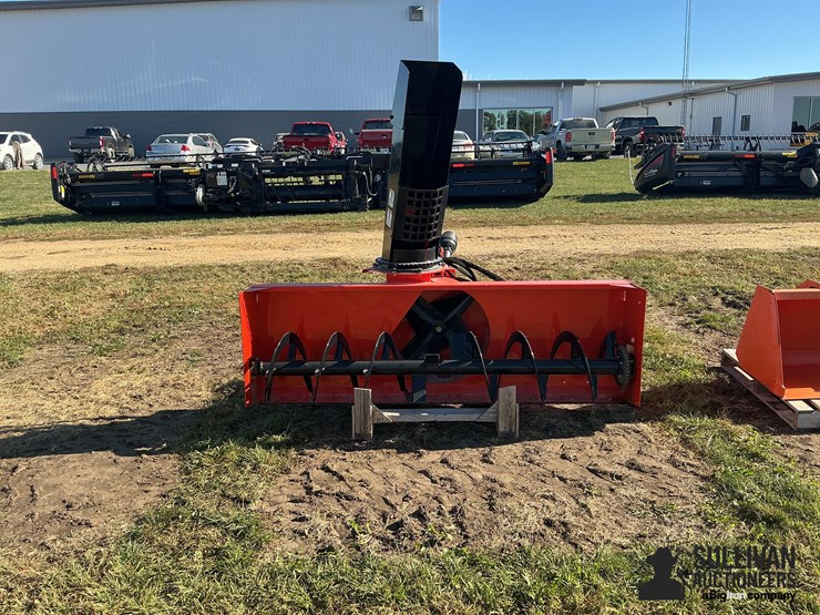 land-pride-sb2584-84”-3-pt-snow-blower-image-2