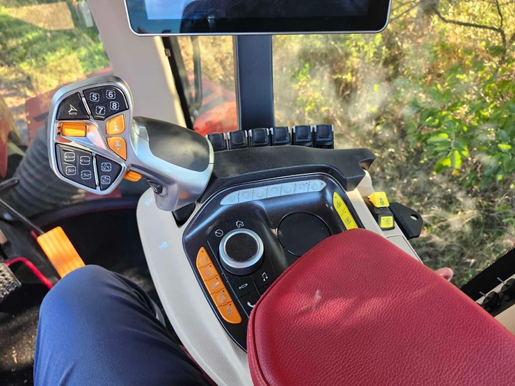 2024-case-ih-36-image-31