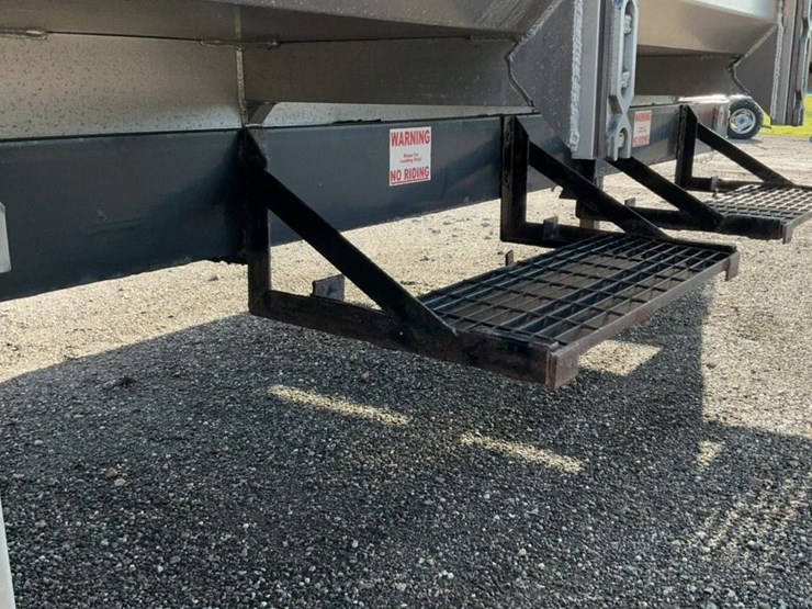 #2205-•-2016-g-s-specialty-dump-trailer*-image-30