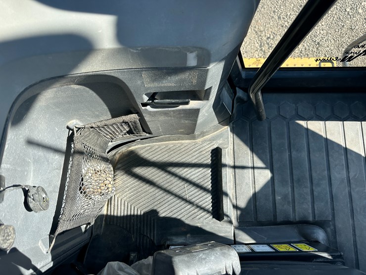 2016-caterpillar-926m-image-100