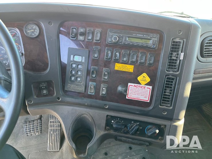 2016-freightliner-petroleum-truck-(jn3388,-unit-2374)-image-62