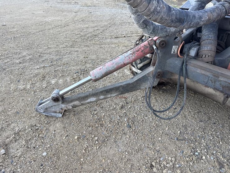 2009-sandvik-dc302r-image-12