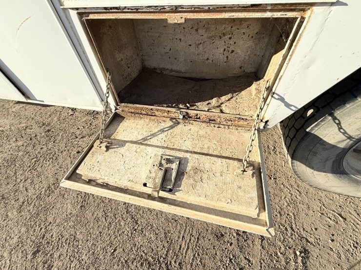 2000-ford-2000-image-16