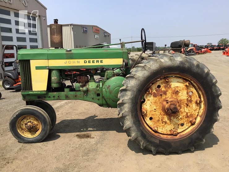 1957-john-deere-620-image-4