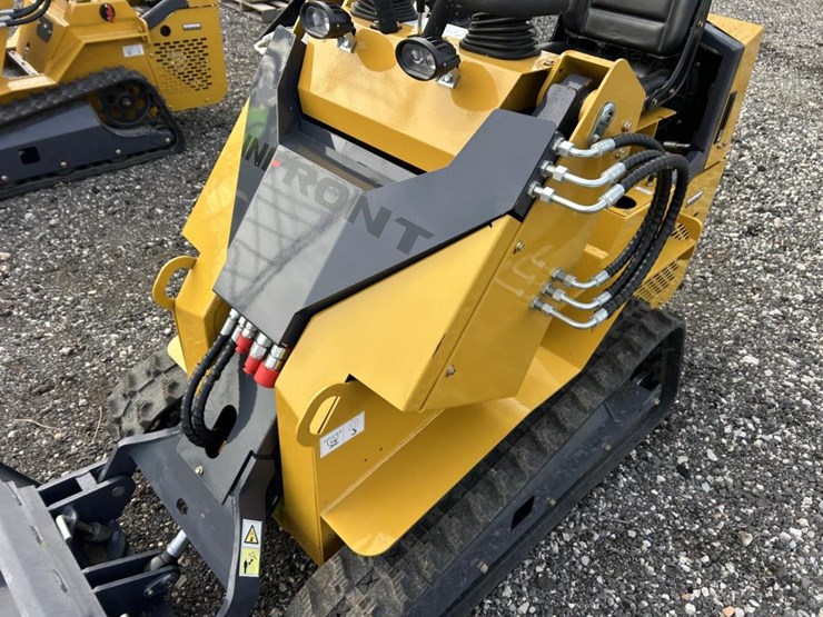 #2710-•-2025-infront-yf400-mini-tracked-skid-steer-image-9