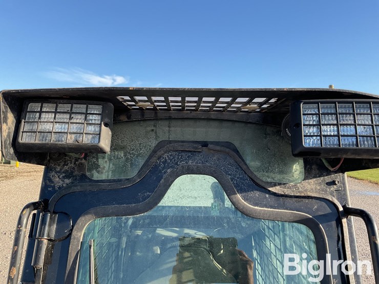 2007-case-450-image-11