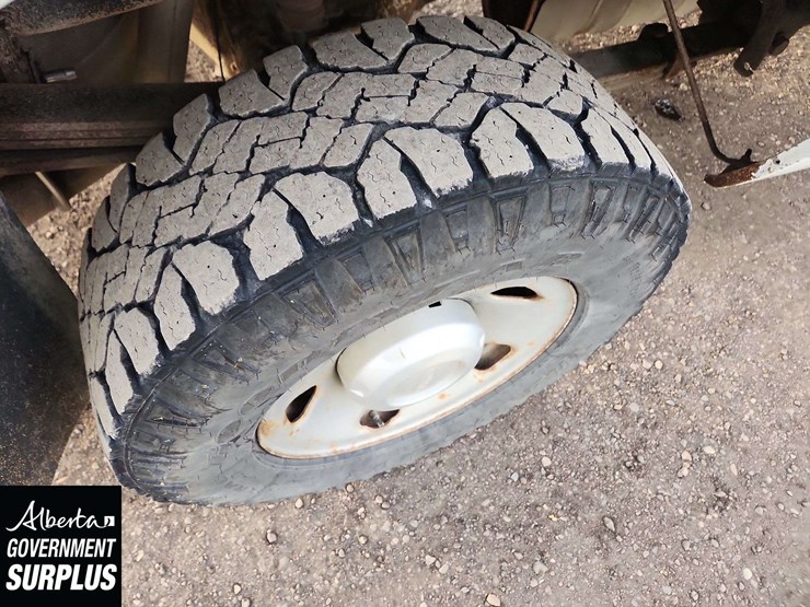 2009-ford-f250-image-31