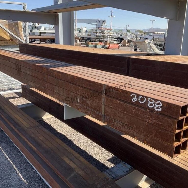 BUNDLE OF 2IN SQUARE TUBING