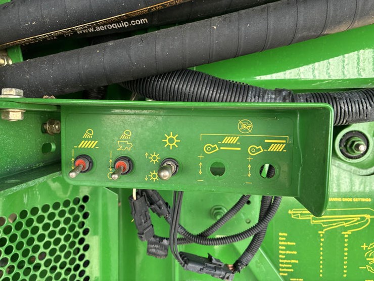 2004-john-deere-9660-sts-image-56