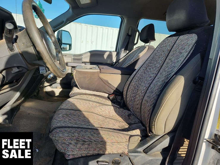 2021-ford-f250-image-16