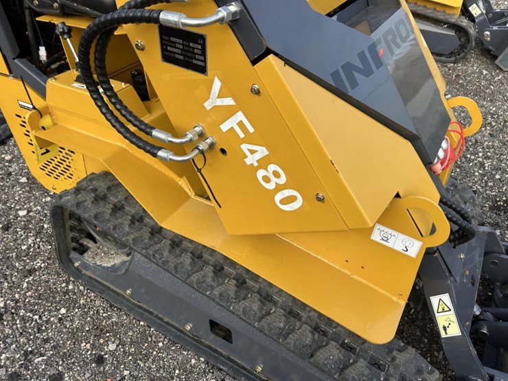 #2711-•-2025-infront-yf400-mini-tracked-skid-steer-image-6