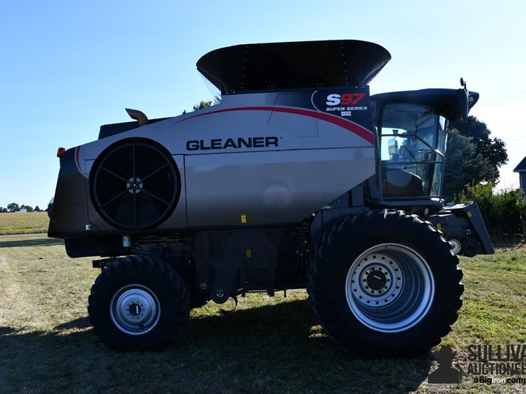 2020-gleaner-s97-image-4