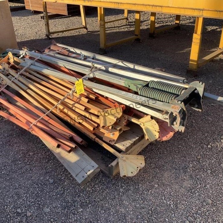 CONSTRUCTION SIGN STANDS